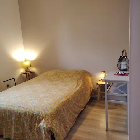 度假居 Jolie Maison A La Campagne *